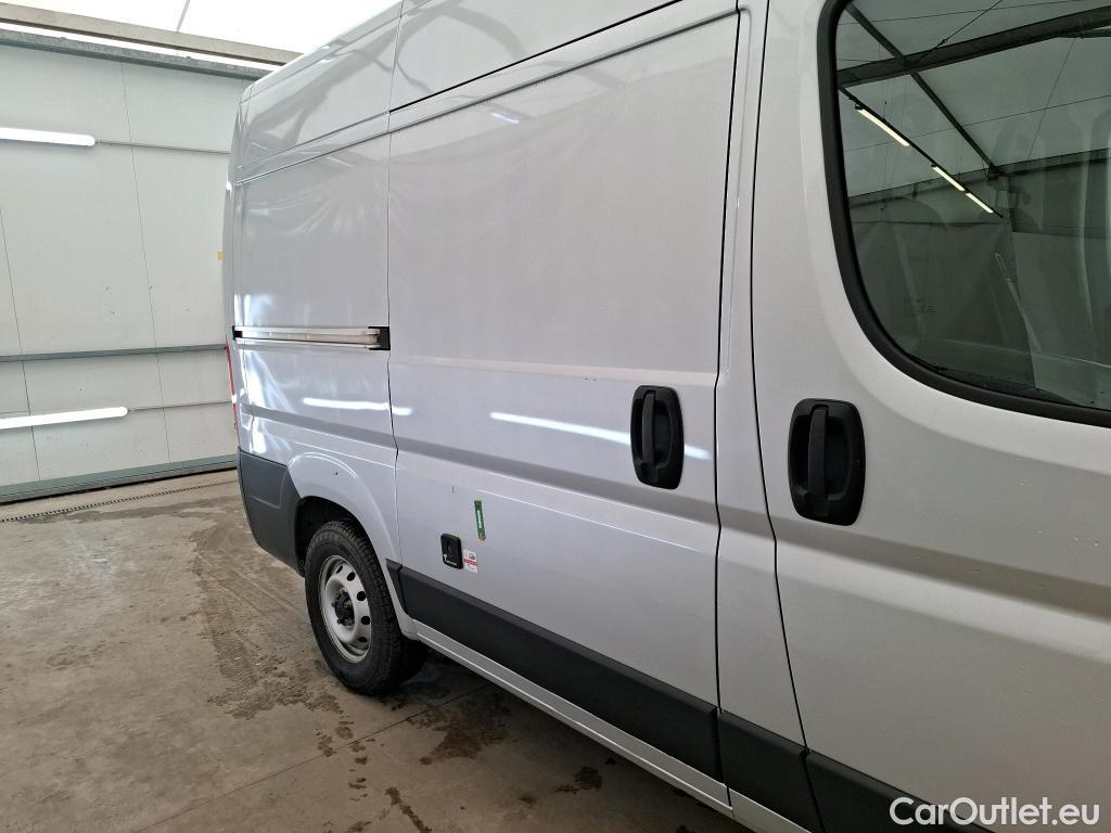  Fiat  Ducato FIAT  / 2014 / 4P / Fourgon tôlé 2.3 Multijet 140 3.5 C H2 Pro Lounge #24