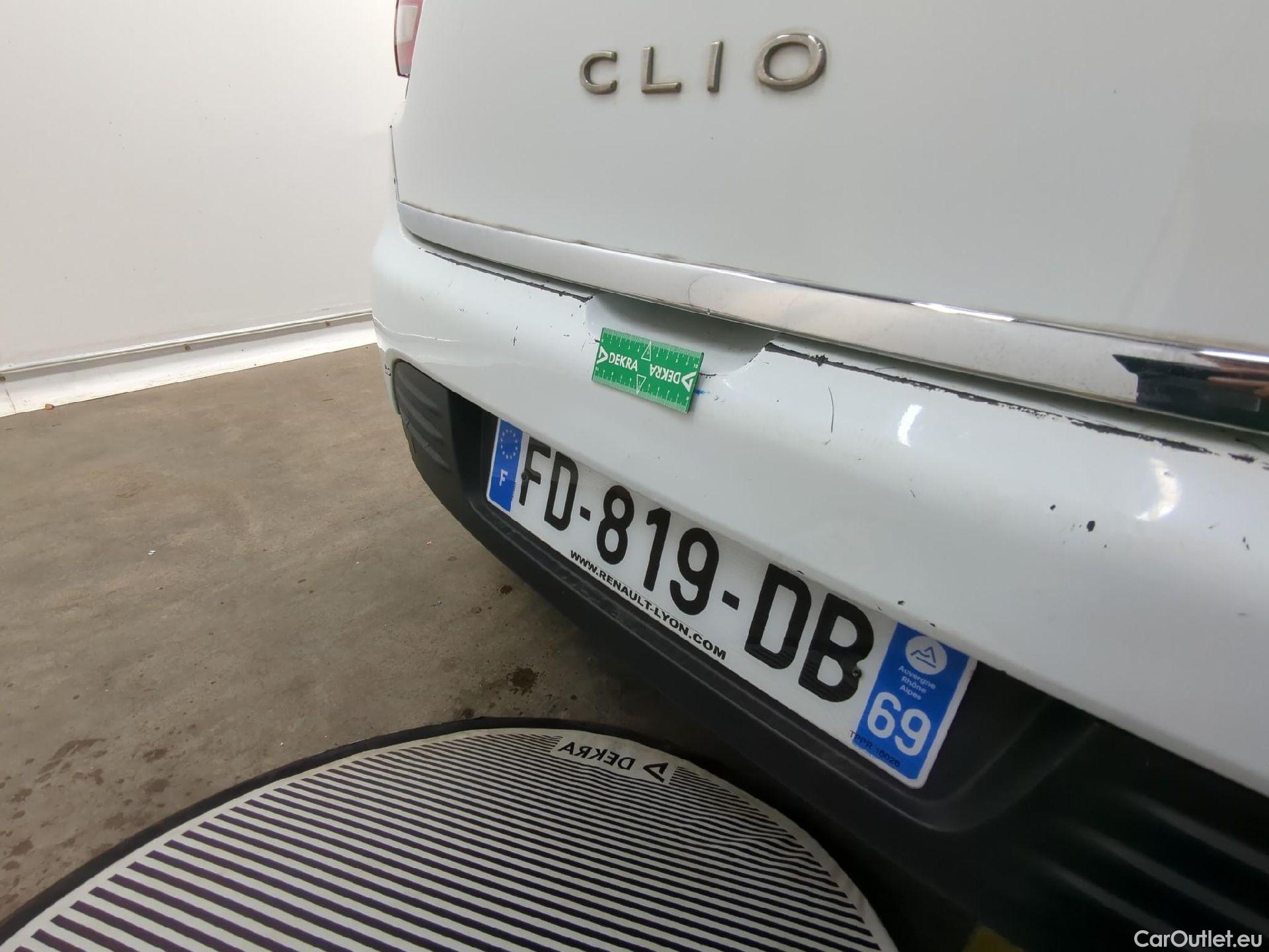  Renault  Clio RENAULT  Société VU 5p Berline Air dCi 75 - 18 #67