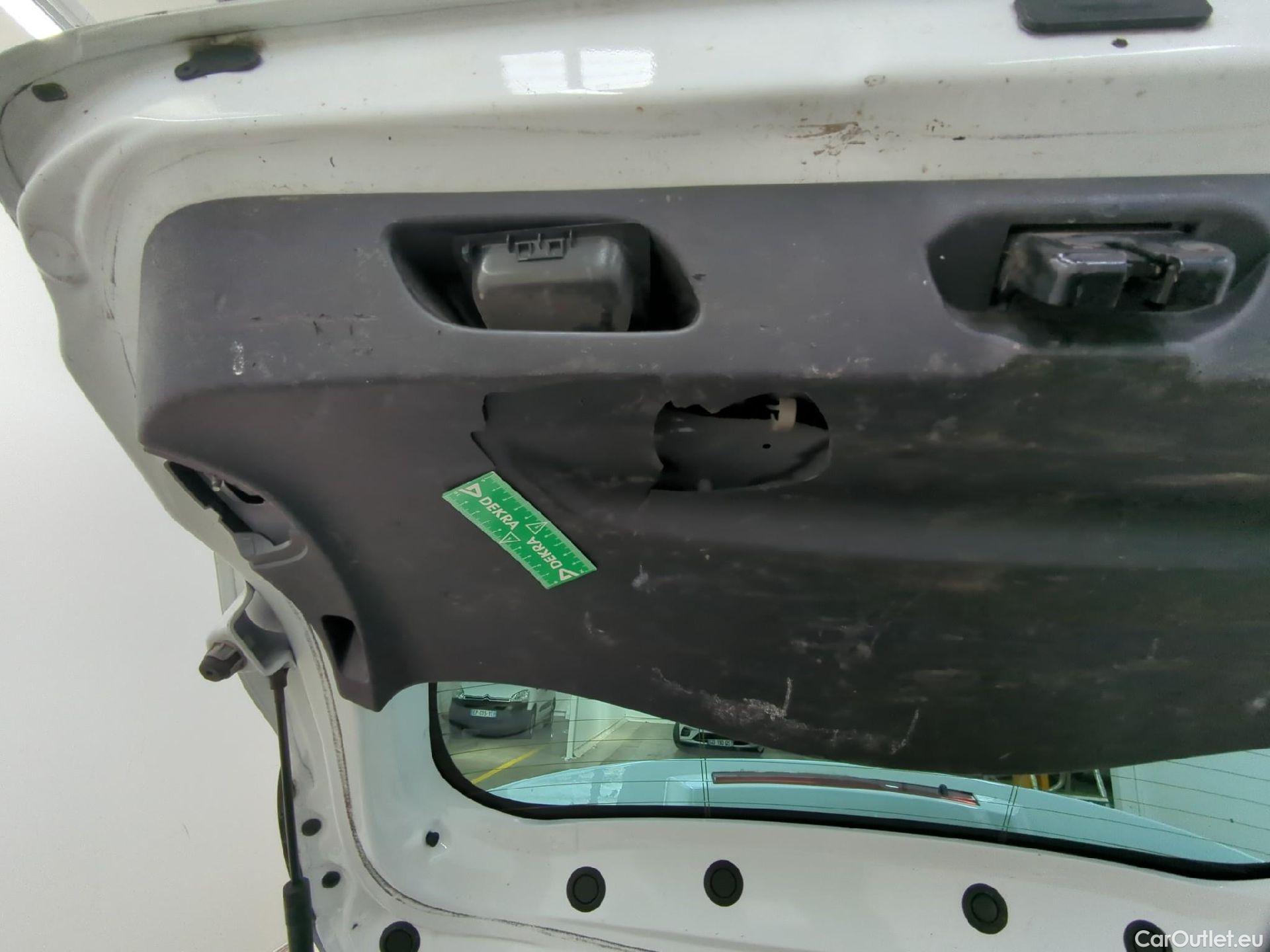  Renault  Clio RENAULT  Société VU 5p Berline Air dCi 75 - 18 #3