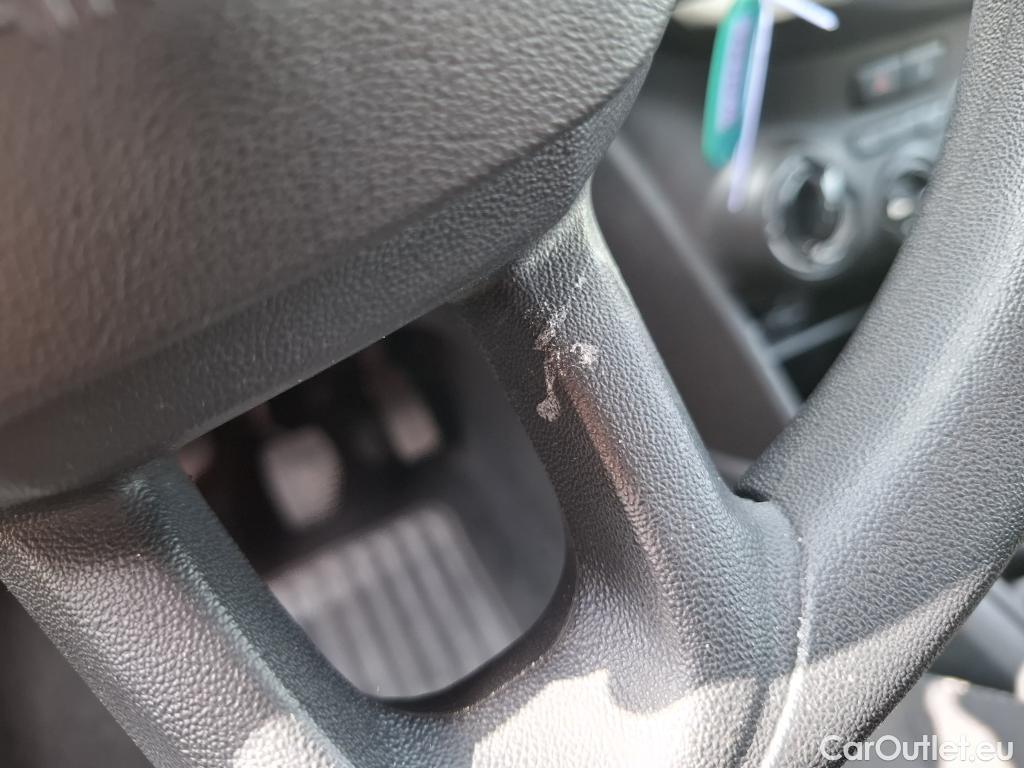  Peugeot  208  Affaire Premium Pack 1.6 HDi 75CV BVM5 E6 #37