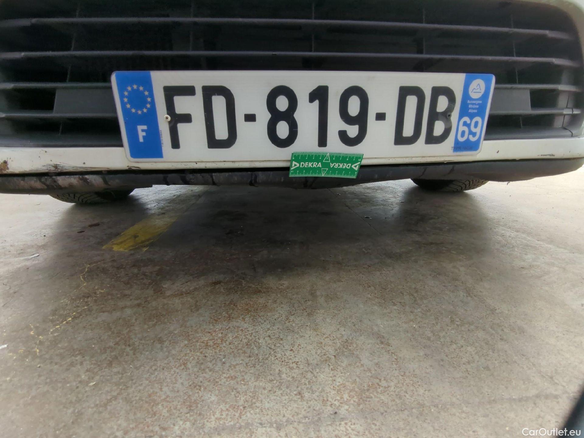  Renault  Clio RENAULT  Société VU 5p Berline Air dCi 75 - 18 #22
