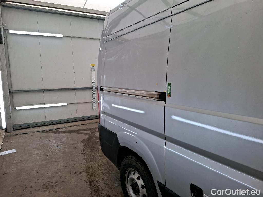  Fiat  Ducato FIAT  / 2014 / 4P / Fourgon tôlé 2.3 Multijet 140 3.5 C H2 Pro Lounge #21