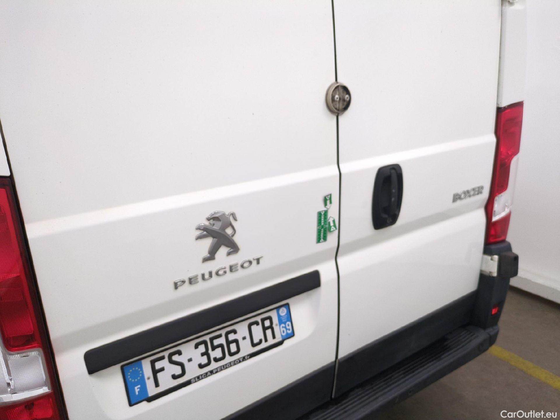  Peugeot  Boxer  Fourgon Surélevé 333 L2H2 Premium BlueHDi 140 Stop&Start 140CV BVM6 #33