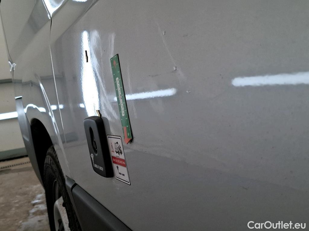  Fiat  Ducato FIAT  / 2014 / 4P / Fourgon tôlé 2.3 Multijet 140 3.5 C H2 Pro Lounge #25