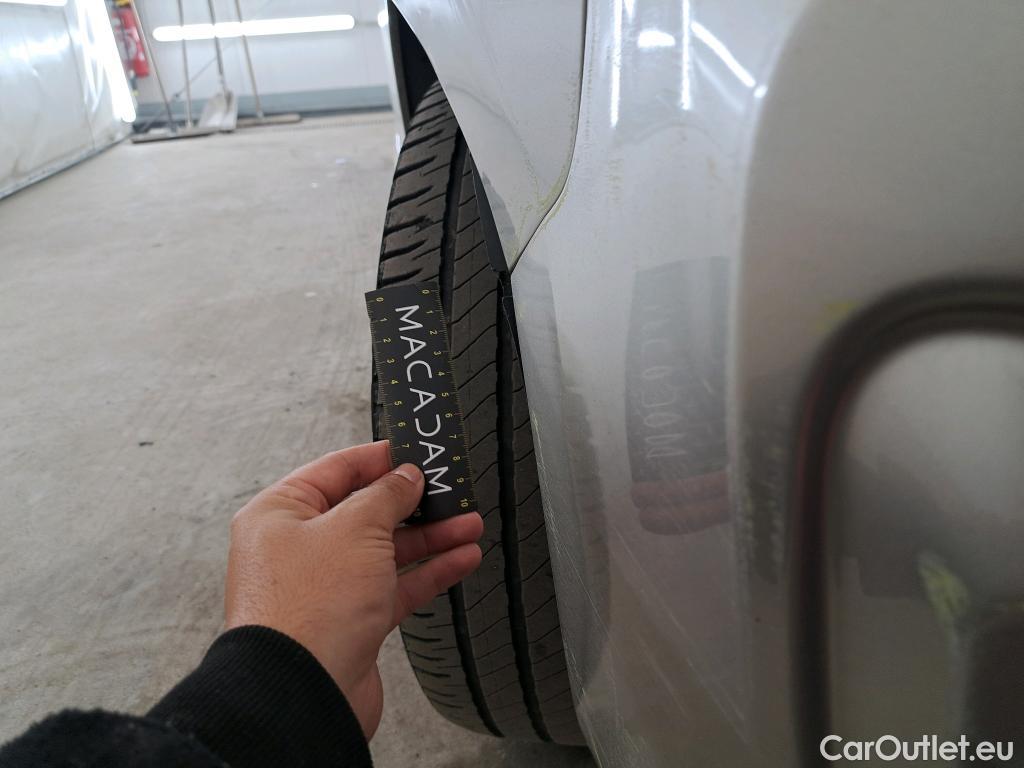  Citroen  Jumpy CITROEN  VU 4p VNA Taille M BlueHDi 95 BVM Confort fourgon tôlé #2