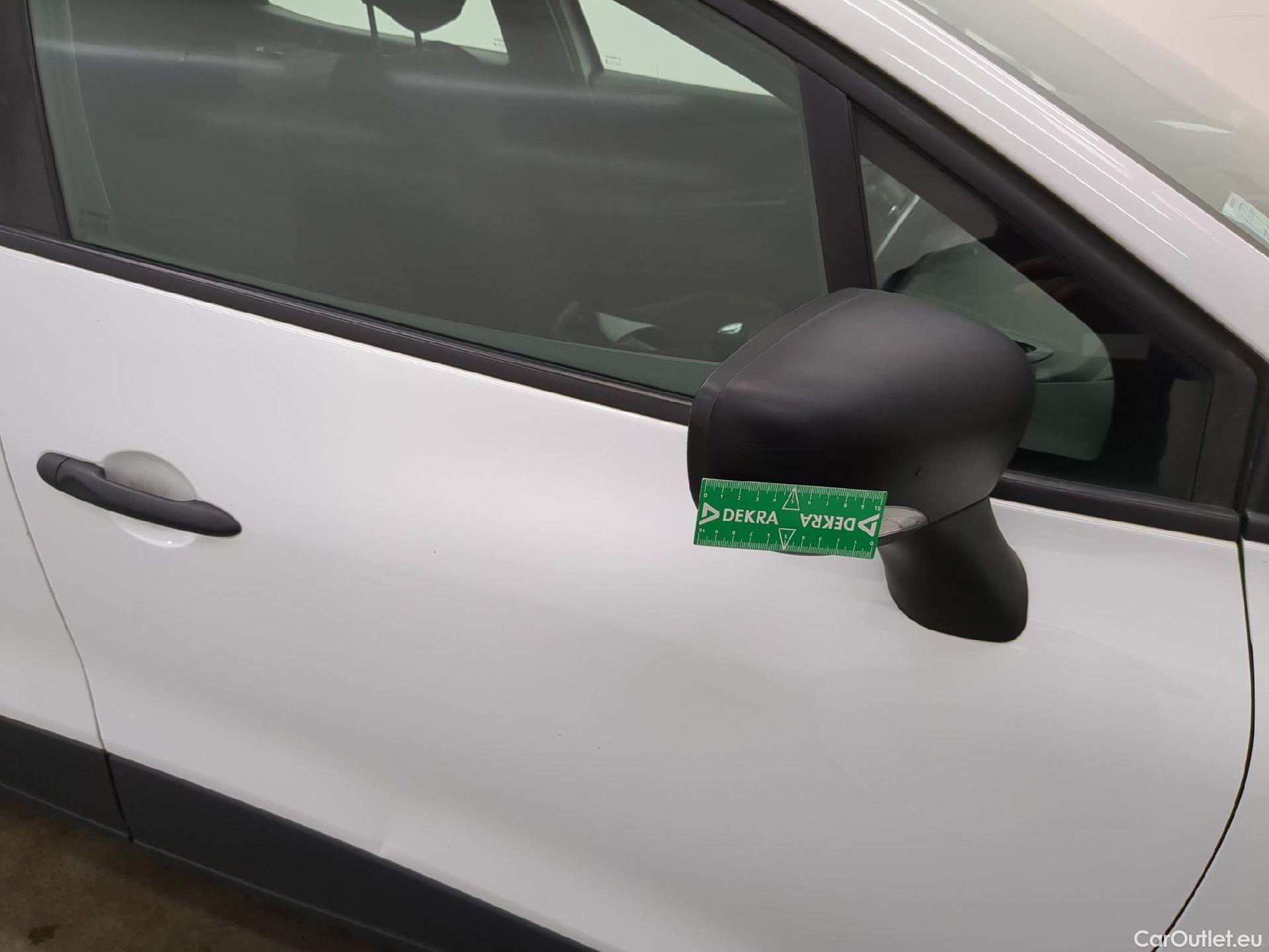 Renault  Clio RENAULT  Société VU 5p Berline Air dCi 75 - 18 #13