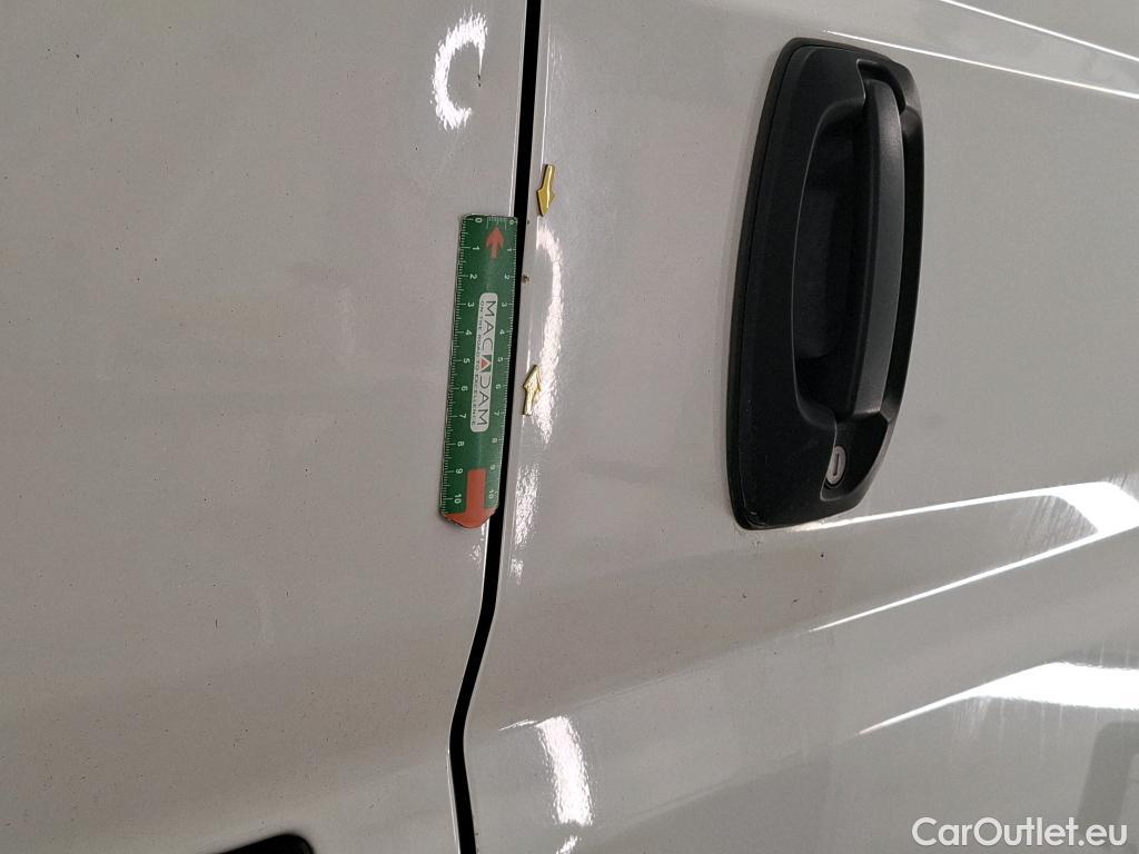  Peugeot  Boxer PEUGEOT  VU 4p Fourgon BLUEHDI 110 PREMIUM 330 L2H2 #15