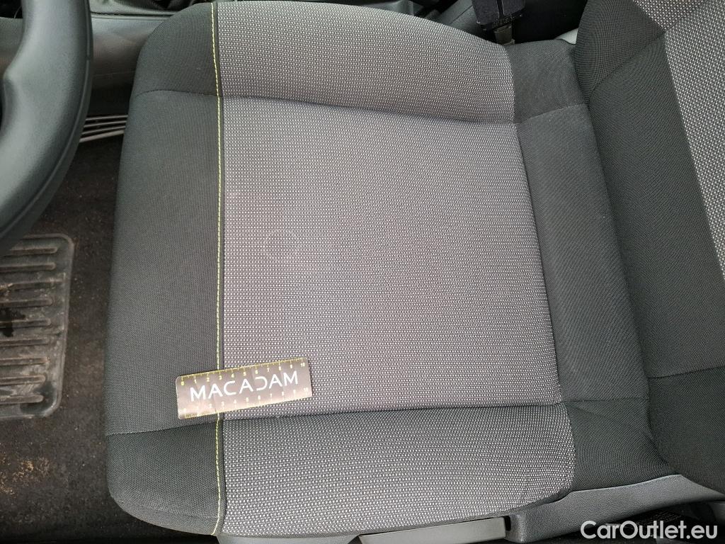  Citroen  C3  Feel Business 1.5 BlueHDI 100CV BVM5 E6dT #9