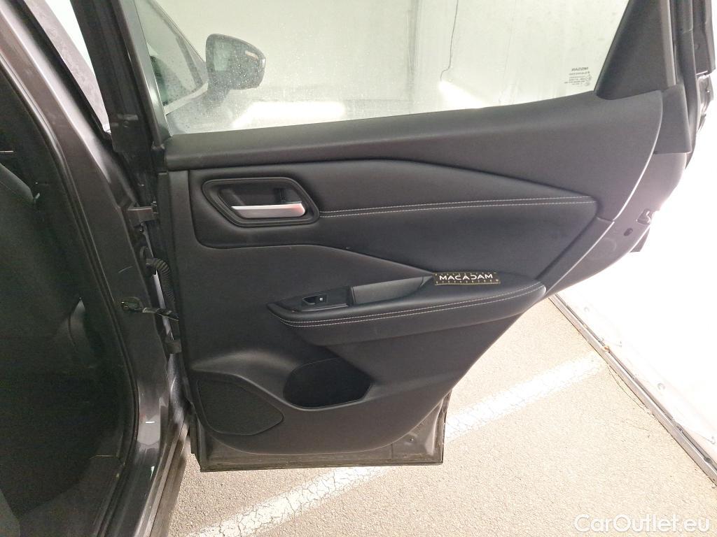  Nissan  Qashqai NISSAN  / 2021 / 5P / Crossover 1.3 MHEV 158ch Xtronic N-Style(SP) #46