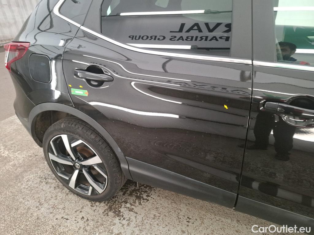  Nissan  Qashqai NISSAN  / 2017 / 5P / Crossover 1.3 DIG-T 160 DCT Tekna #1