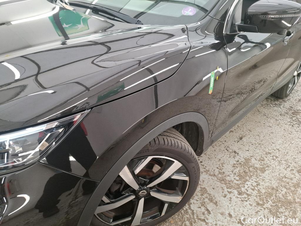  Nissan  Qashqai NISSAN  / 2017 / 5P / Crossover 1.3 DIG-T 160 DCT Tekna #47