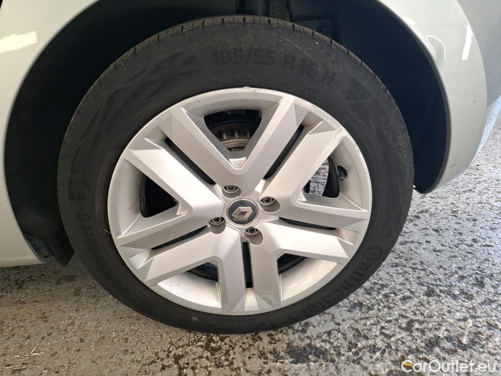  Renault  Clio  V Zen 1.5 dCi 85CV BVM6 E6dT #13