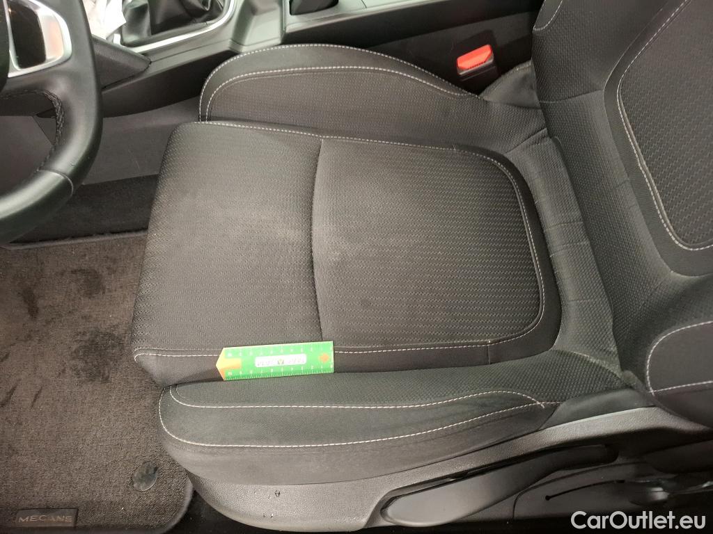  Renault  Megane  IV Estate Business 1.3 TCe 115CV BVM6 E6d #38