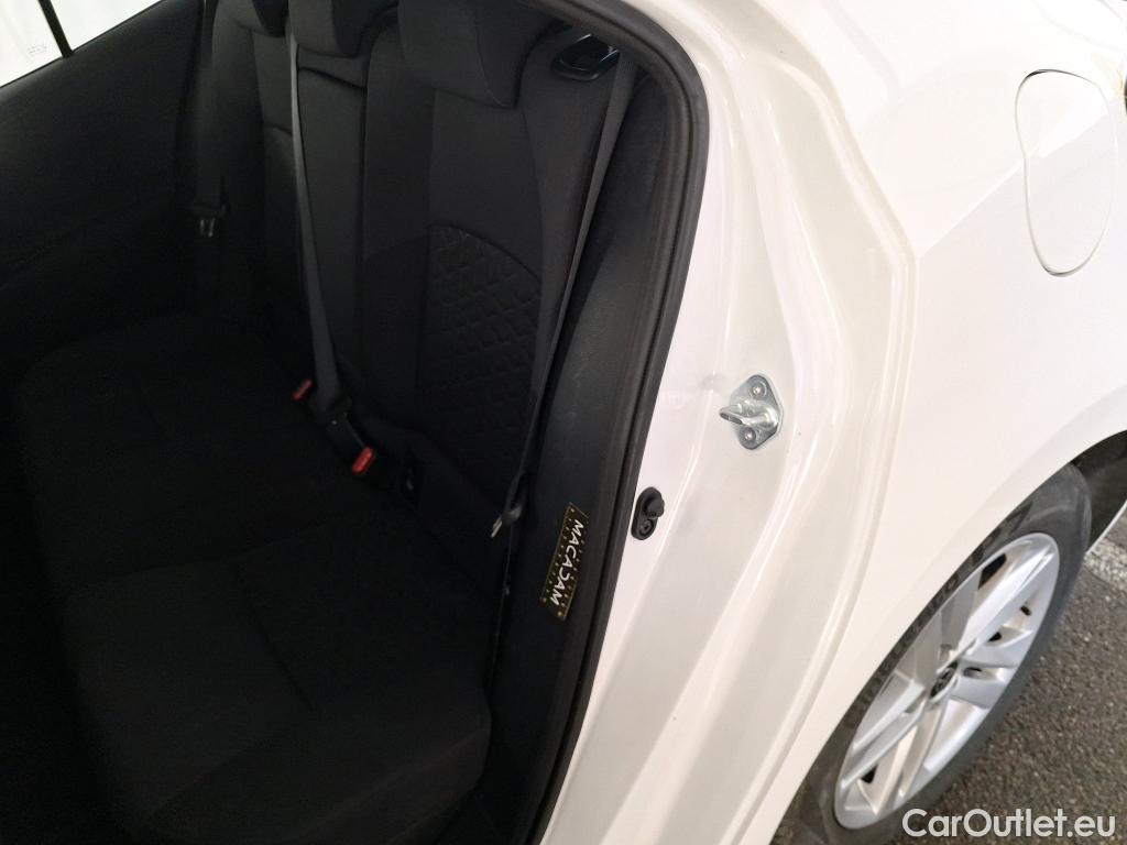  Toyota  Corolla TOYOTA  / 2018 / 5P / Berline Hybride 122h Dynamic Business Stage Acad #13