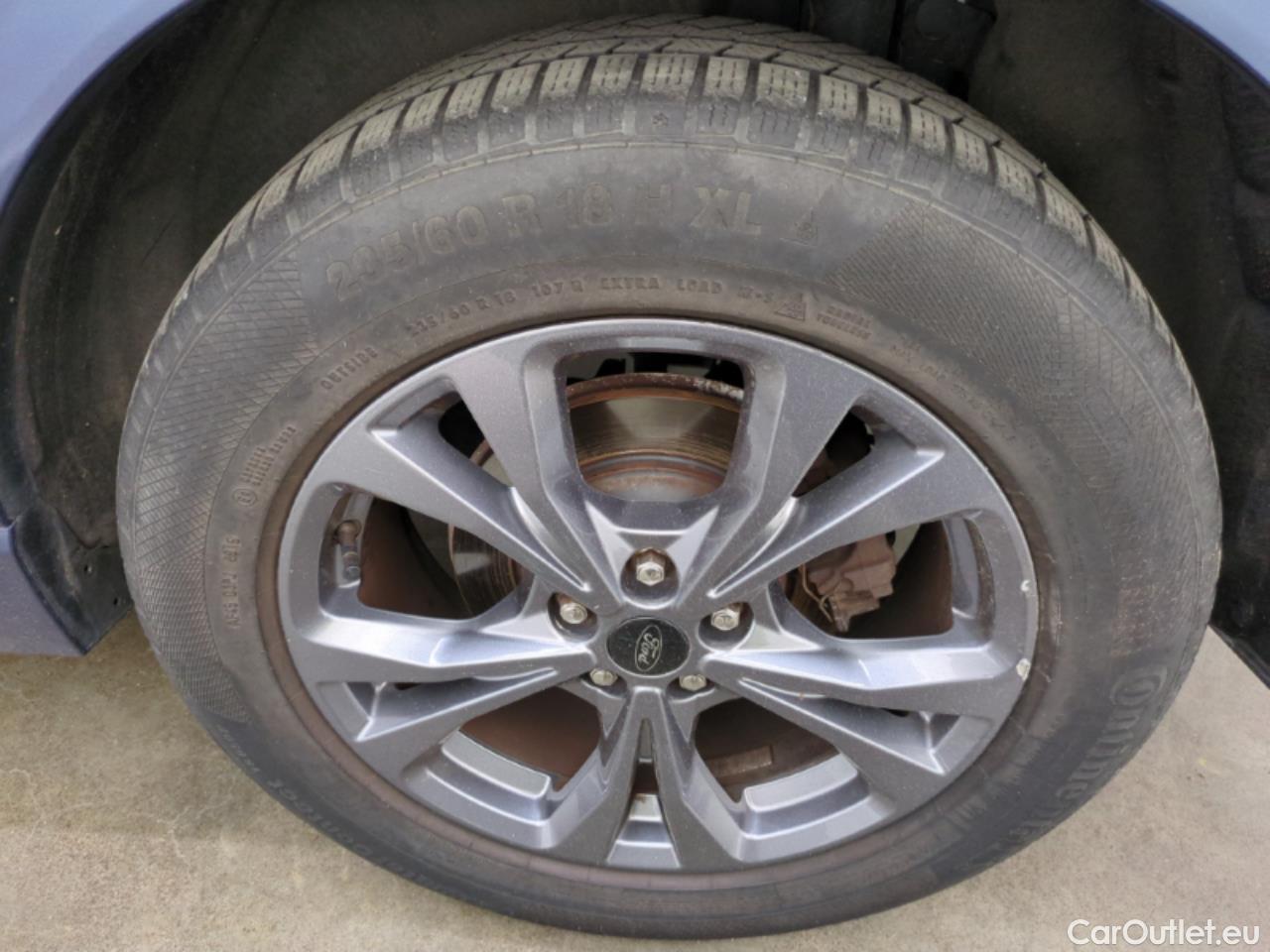  Ford  Kuga  ST-Line X Plug-In Hybrid 2.5 225CV BVA1 E6dT #33
