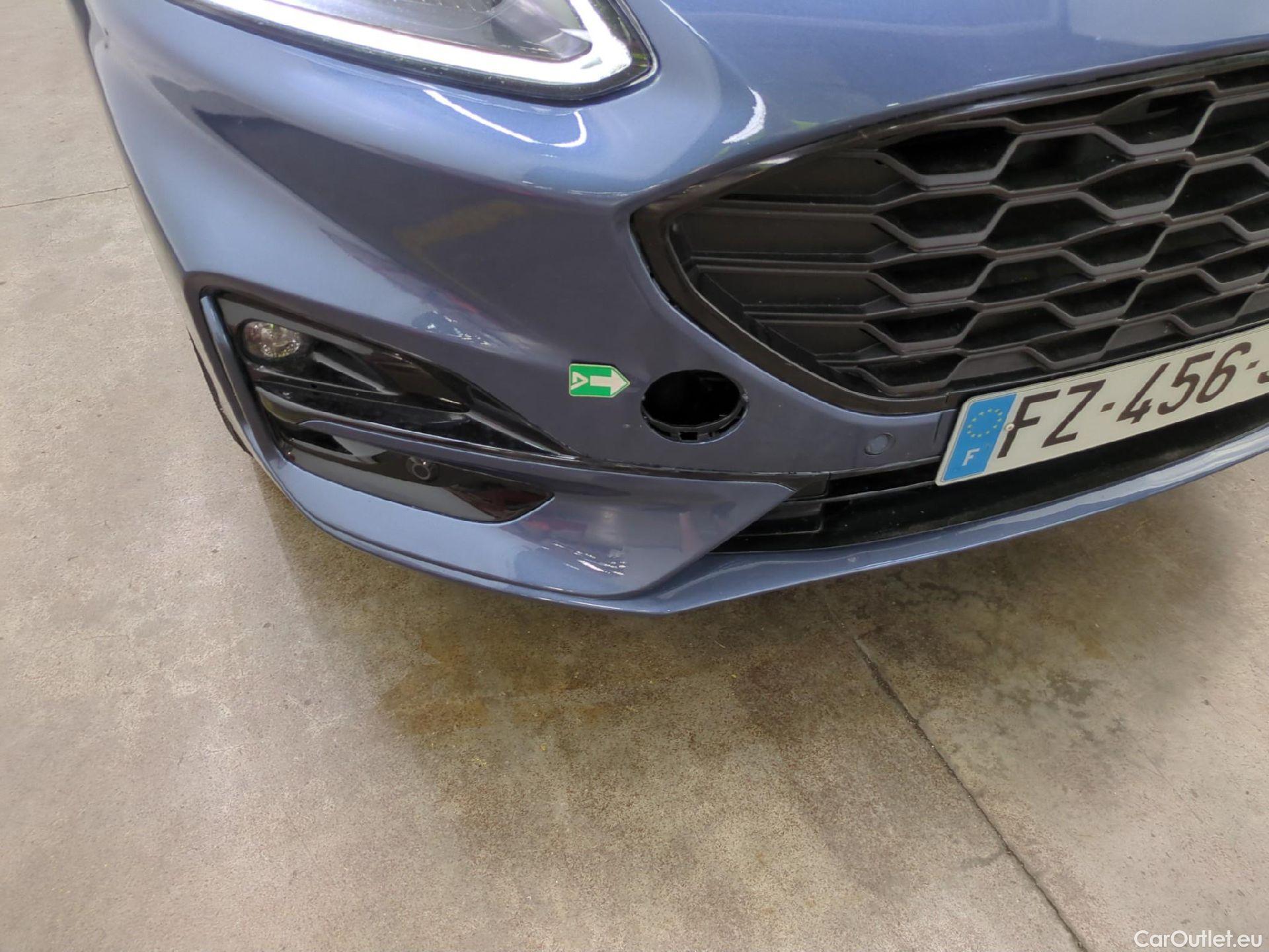  Ford  Kuga  ST-Line X Plug-In Hybrid 2.5 225CV BVA1 E6dT #16