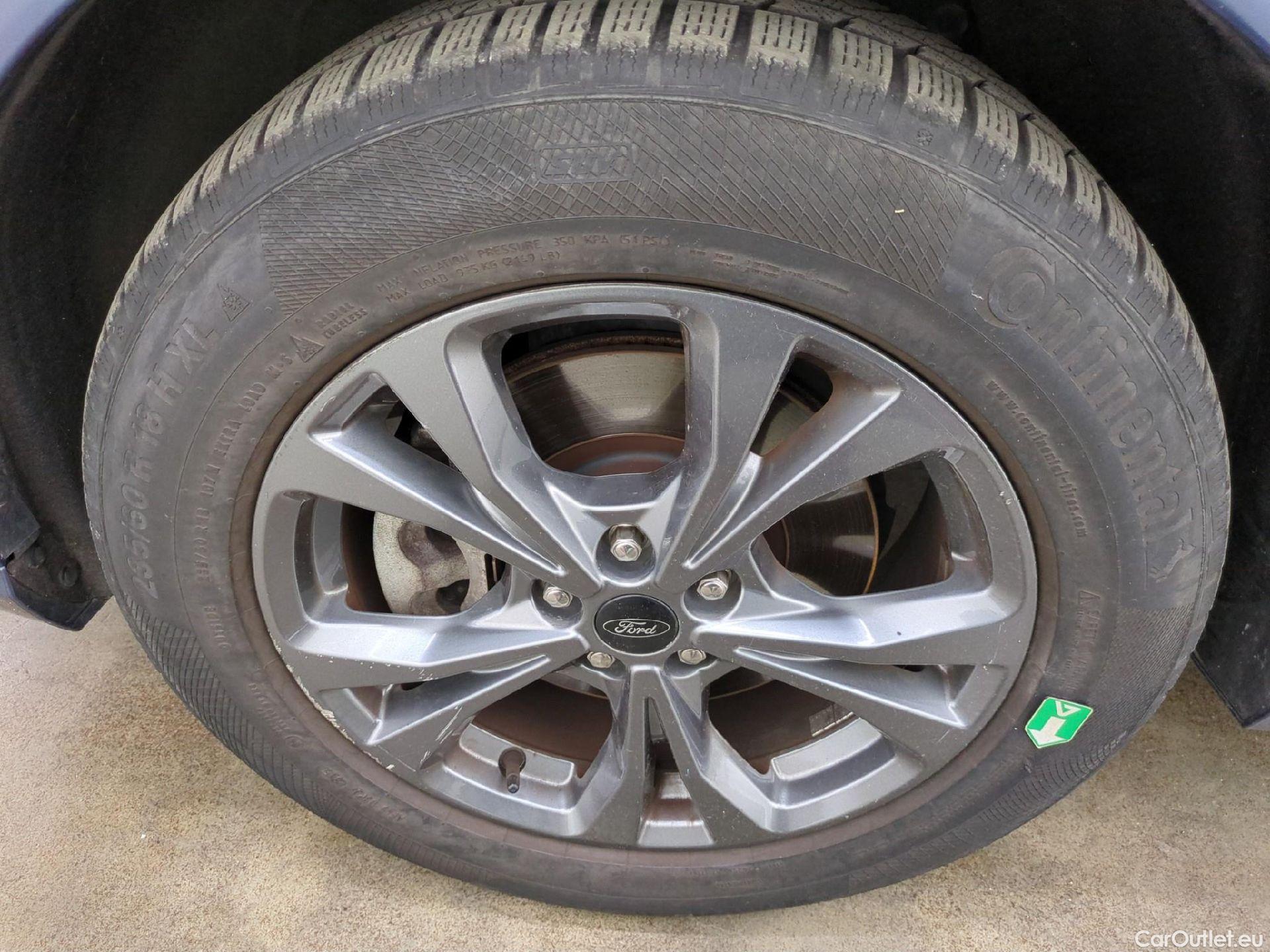  Ford  Kuga  ST-Line X Plug-In Hybrid 2.5 225CV BVA1 E6dT #29