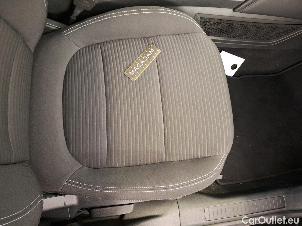  Ford  Kuga FORD  / 2019 / 5P / SUV 2.5 190 hybrid Flexifuel Pshift Titanium #12