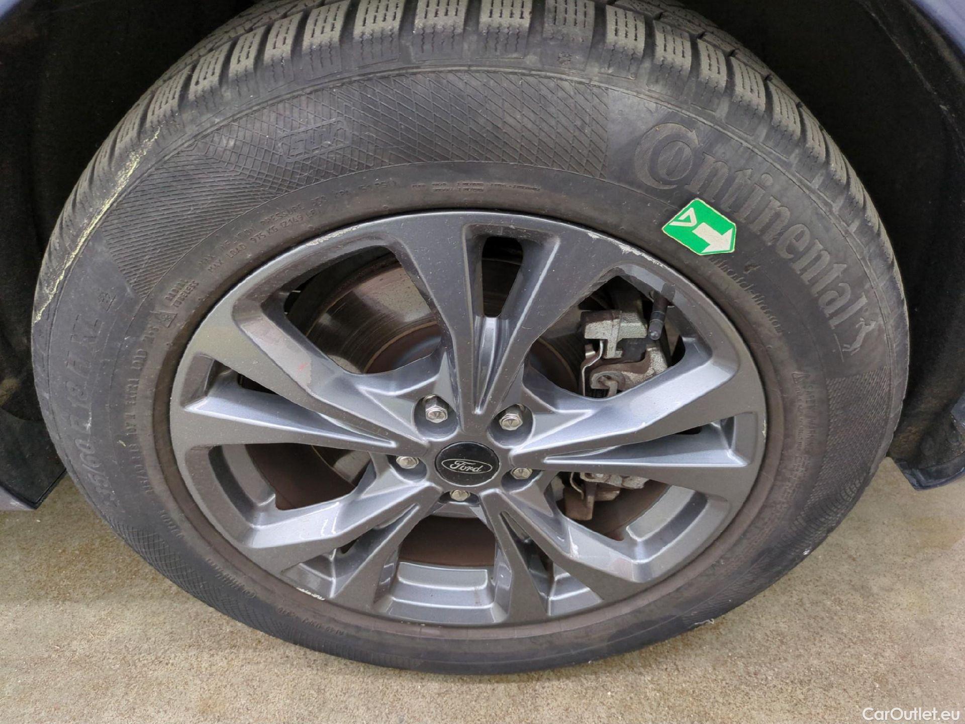  Ford  Kuga  ST-Line X Plug-In Hybrid 2.5 225CV BVA1 E6dT #22