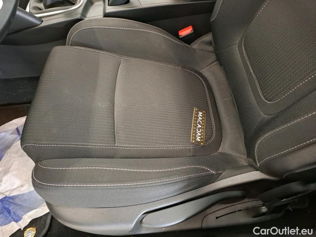  Renault  Megane  IV Business 1.0 TCe 115CV BVM6 E6d / VO RECONDITIONNE - PHOTOS AVANT RECONDITIONNEMENT #5