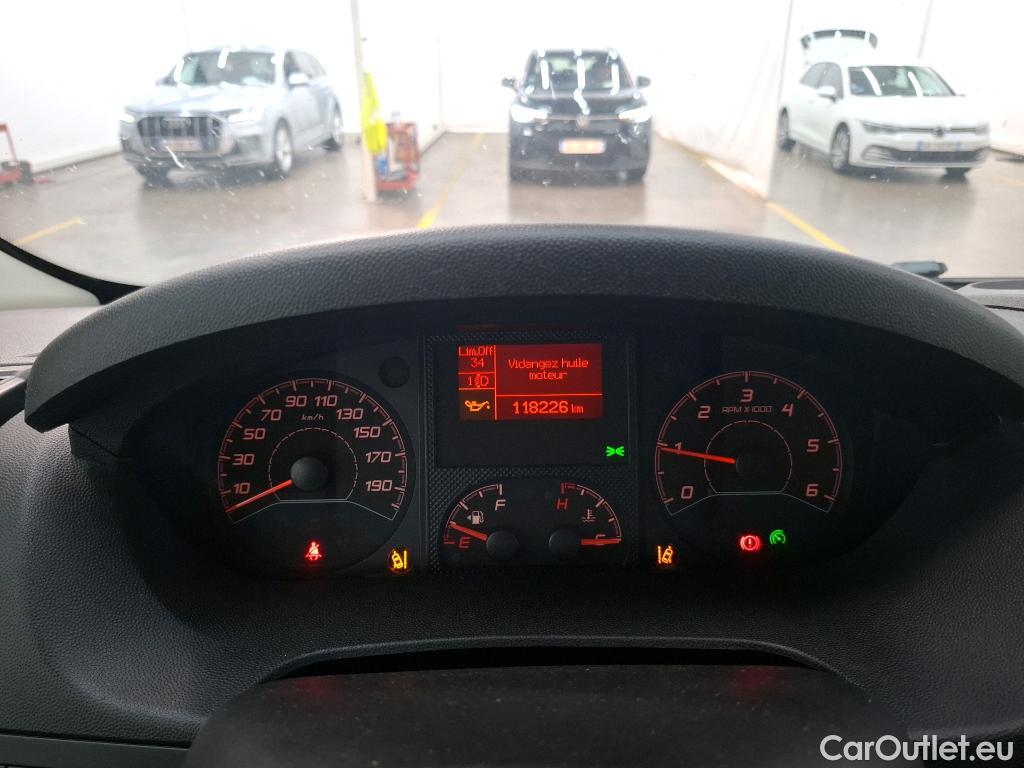  Citroen  Jumper CITROEN  / 2014 / 4P / Fourgon tôlé 33 L1H1 BlueHDi 120 S&S BVM6 Driver #35