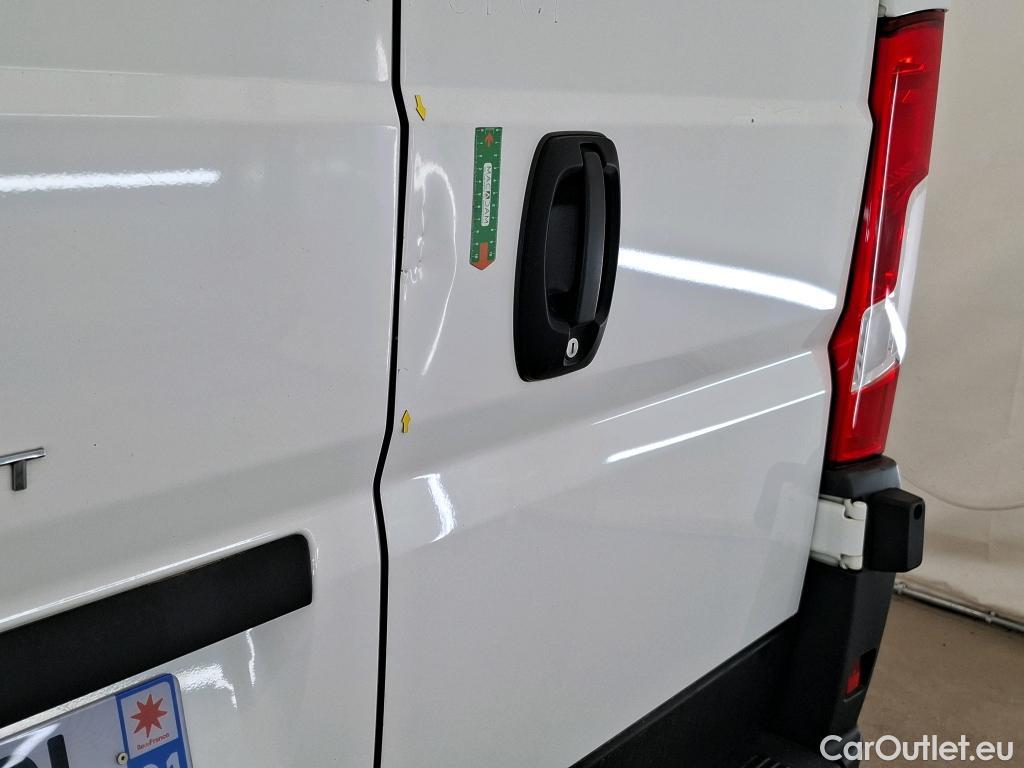  Peugeot  Boxer PEUGEOT  VU 4p Fourgon BLUEHDI 110 PREMIUM 330 L1H2 #3