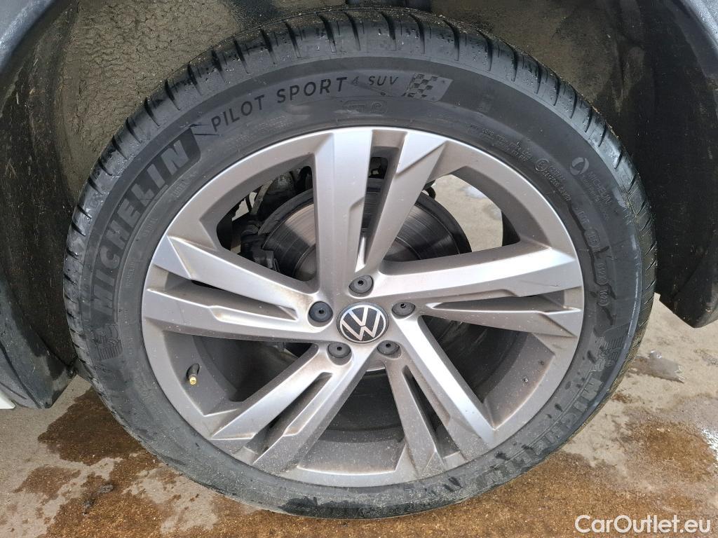  Volkswagen  Tiguan  R-Line Exclusive 2.0 TDI 150CV BVA7 E6d #2