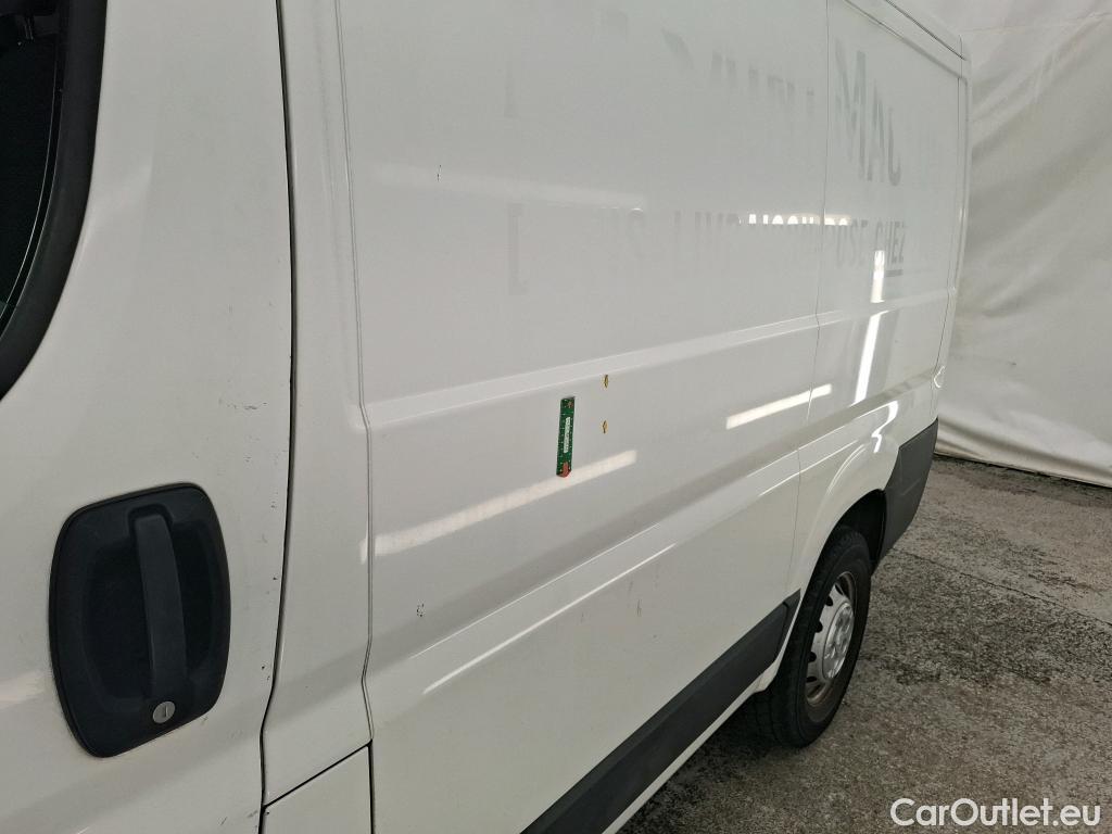  Peugeot  Boxer PEUGEOT  VU 4p Fourgon BLUEHDI 110 PREMIUM 333 L1H1 #25