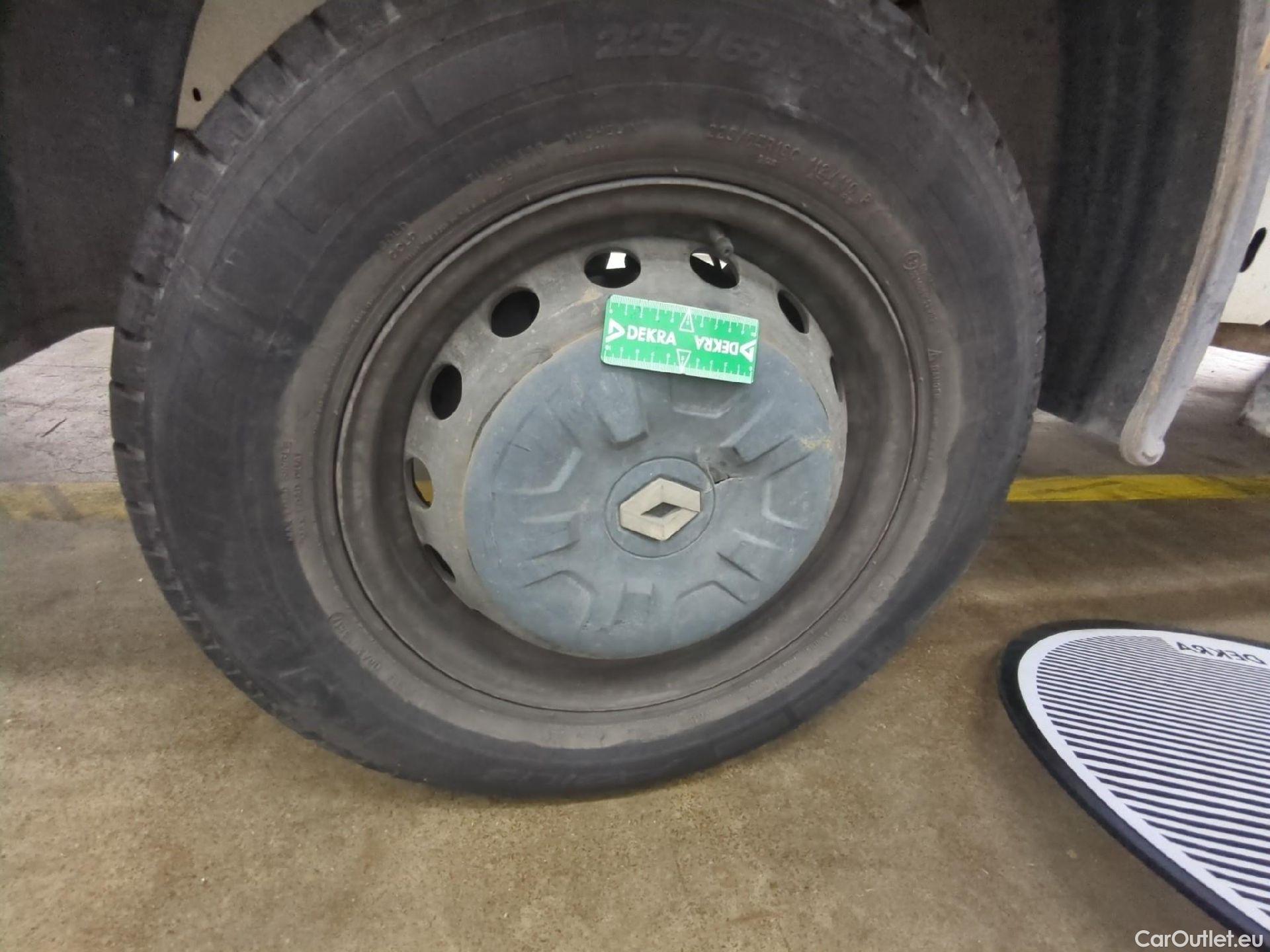  Renault  Master  Chassis Cabine L3H1 3 5t 2.3 dCi 130CV E6 #65