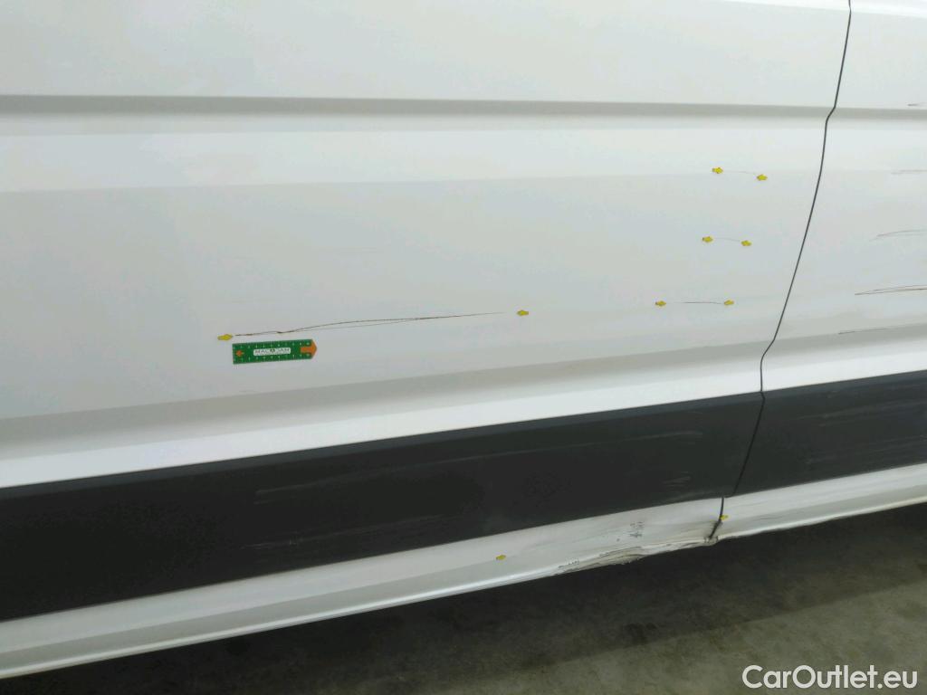  Volkswagen  Crafter VOLKSWAGEN  / 2017 / 4P / Fourgon tôlé 2.0 TDI 140 35 L4H3 Procab Business Line #1