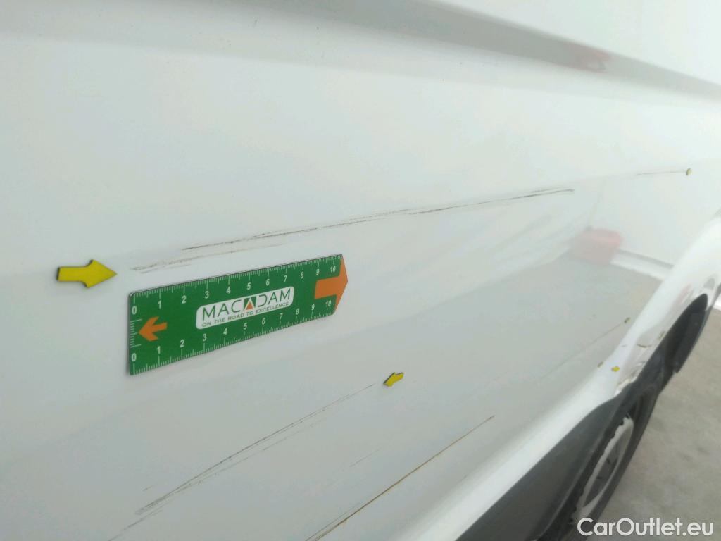  Volkswagen  Crafter VOLKSWAGEN  / 2017 / 4P / Fourgon tôlé 2.0 TDI 140 35 L4H3 Procab Business Line #25
