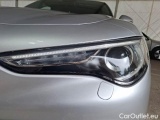 Alfa Romeo   STELVIO ALFA ROMEO / 2017 / 5P / SUV 2.2 TURBO DIESEL 190CV BUSINESS AT8 Q4 #37