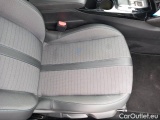  Peugeot  2008 PEUGEOT  / 2019 / 5P / CROSSOVER BLUEHDI 130 EAT8 ALLURE PACK S/S AUT. #14