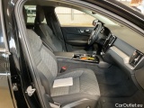  Volvo  V60 T6 Recharge AWD Core Edition Ljus H/K Parkeringssupport Drag #7