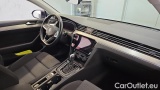  Volkswagen  Passat 2.0 TDI SCR DSG Business Variant #7