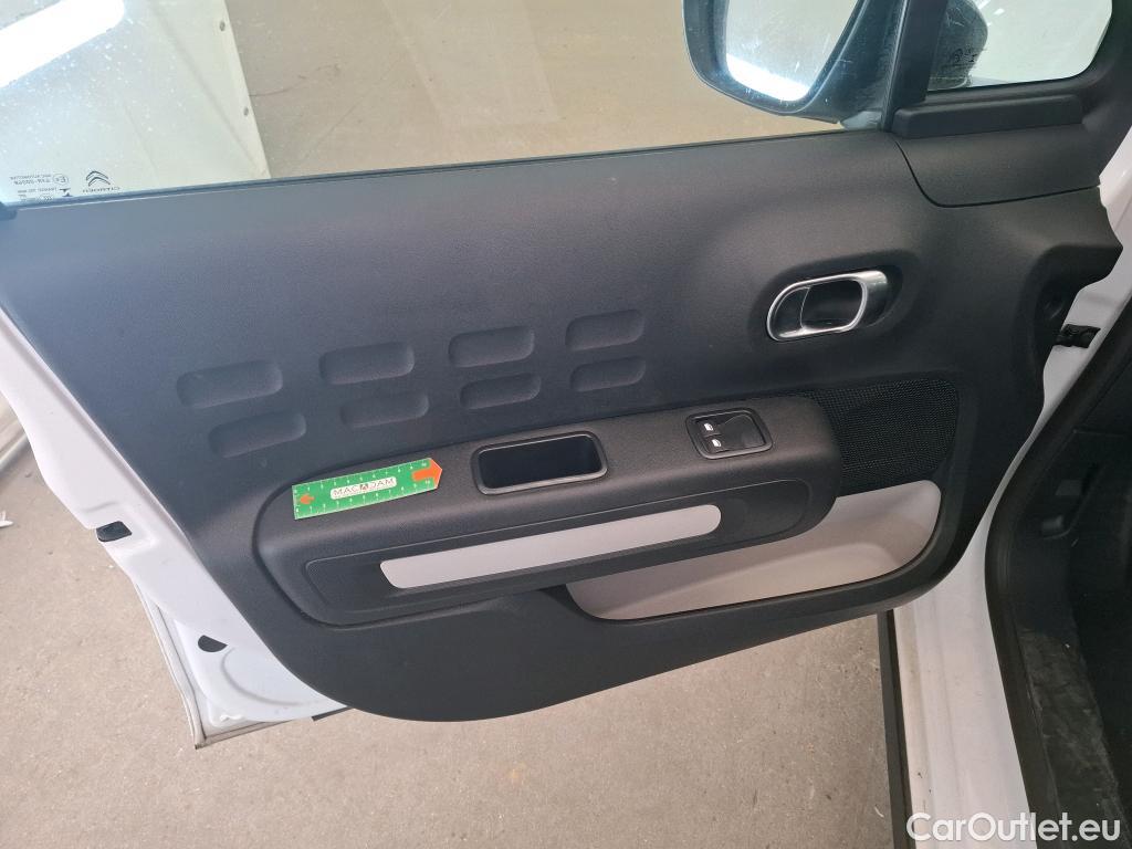  Citroen  C3  Société Feel 1.5 BlueHDI 100CV BVM6 E6dT #14