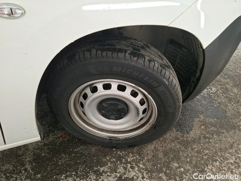  Citroen  Berlingo  Fourgon Club M 650 1.5 BlueHDi 100CV BVM6 E6d #43