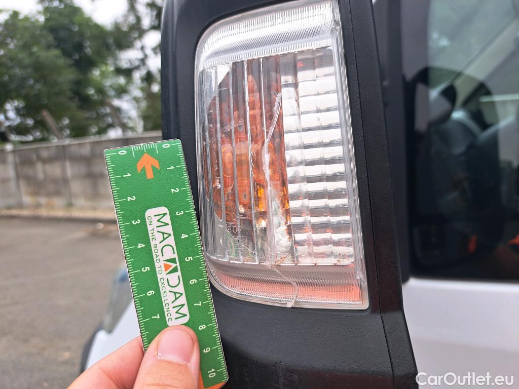  Fiat  Ducato FIAT  SC VU 2p Châssis cabine 3 5 L 2 3 Multijet 130 Pack Pro Nav #19