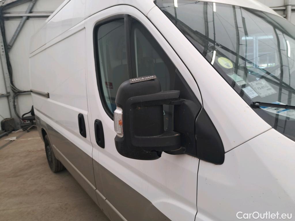  Peugeot  Boxer PEUGEOT  / 2014 / 4P / Fourgon tôlé BLUEHDI 110 PREMIUM 335 L2H2 #1