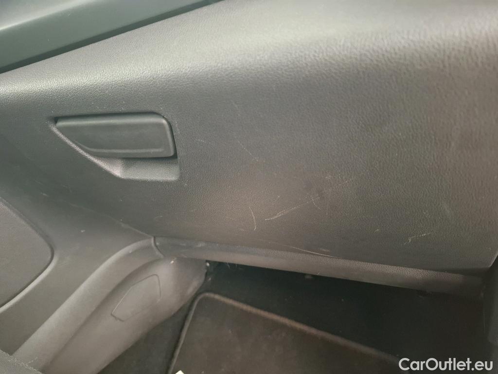  Ford  Kuga  Titanium 1.5 TDCi 120CV BVM6 E6 #3