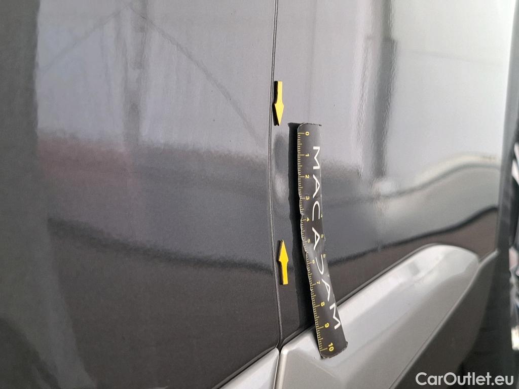  Peugeot  2008  Allure Business 1.5 HDi 130CV BVA8 E6d #34