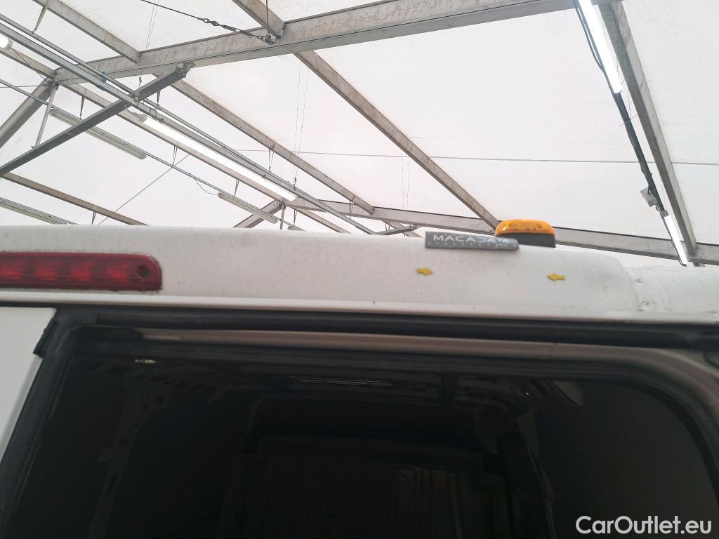  Peugeot  Boxer PEUGEOT  / 2014 / 4P / Fourgon tôlé BLUEHDI 110 PREMIUM 335 L2H2 #15