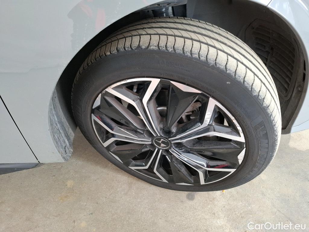  Bmw  Serie 4 DS 4 Rivoli 1.6 PureTech 180CV BVA8 E6d #1