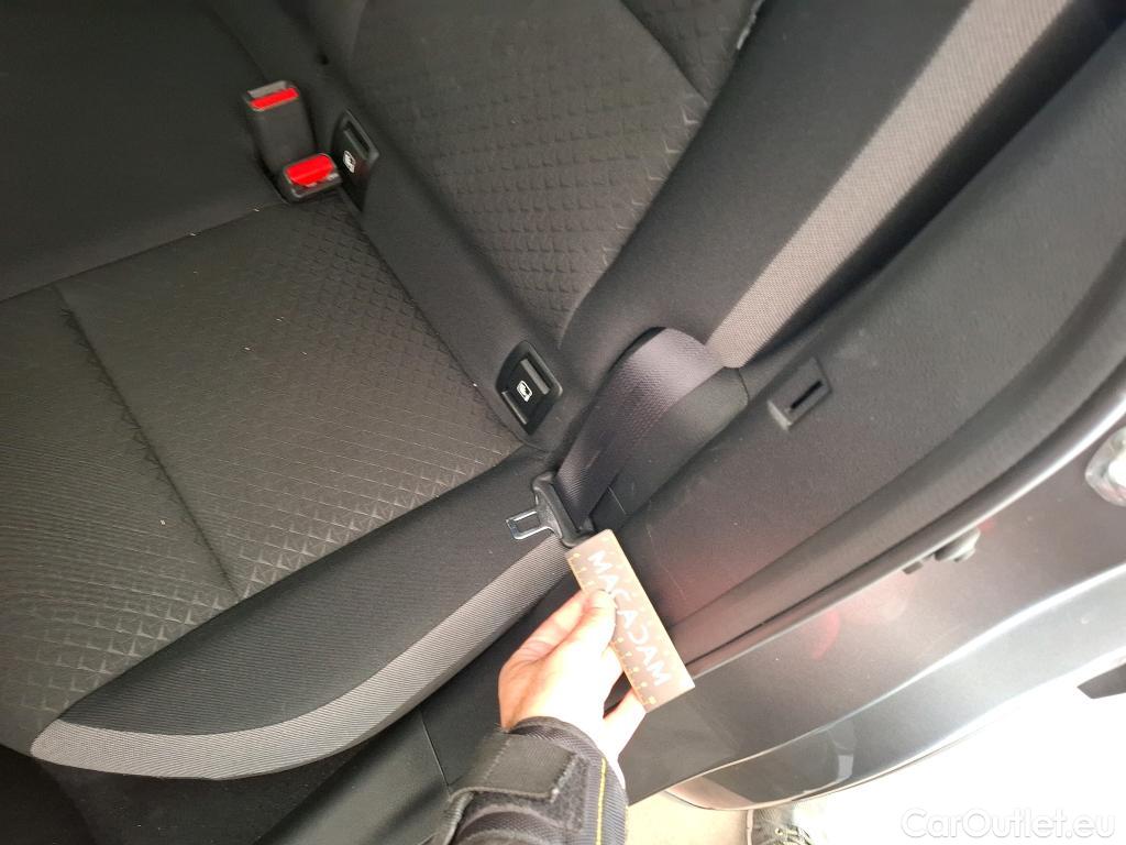  Nissan  Juke NISSAN  / 2019 / 5P / Crossover DIG-T 114 DCT N-Connecta #6