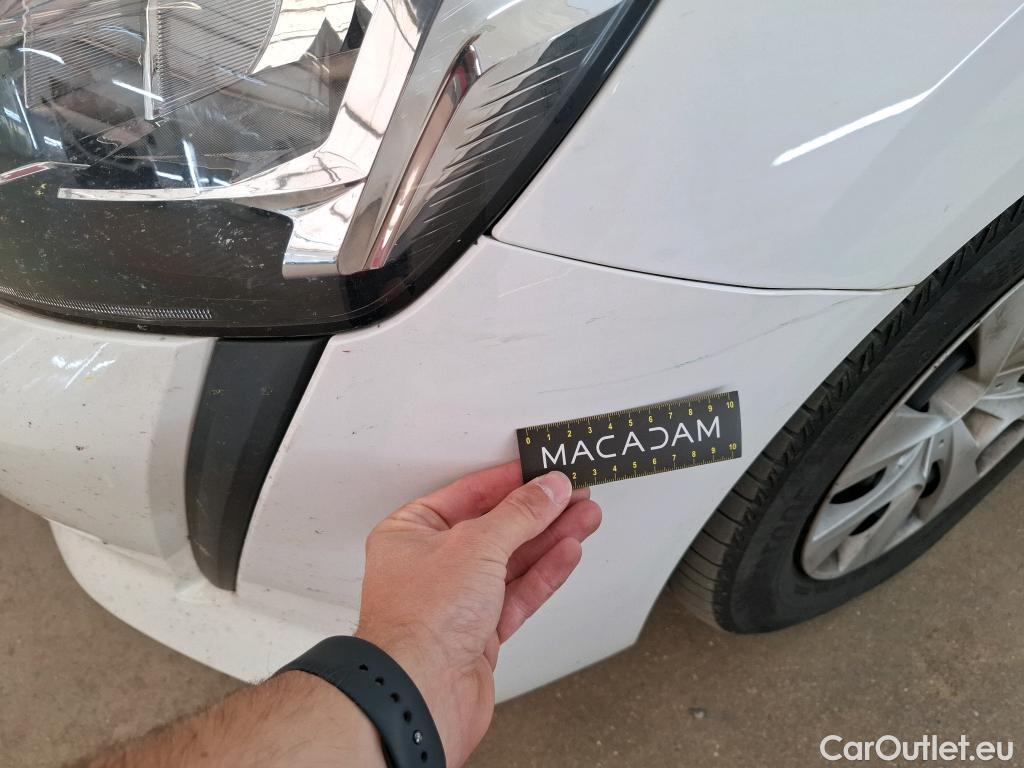  Peugeot  208  Premium 1.5 HDi 100CV BVM6 E6d #8