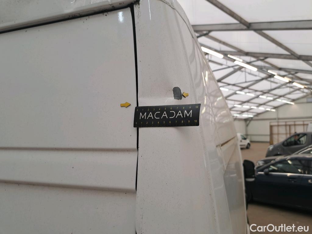  Peugeot  Boxer PEUGEOT  / 2014 / 4P / Fourgon tôlé BLUEHDI 110 PREMIUM 335 L2H2 #21