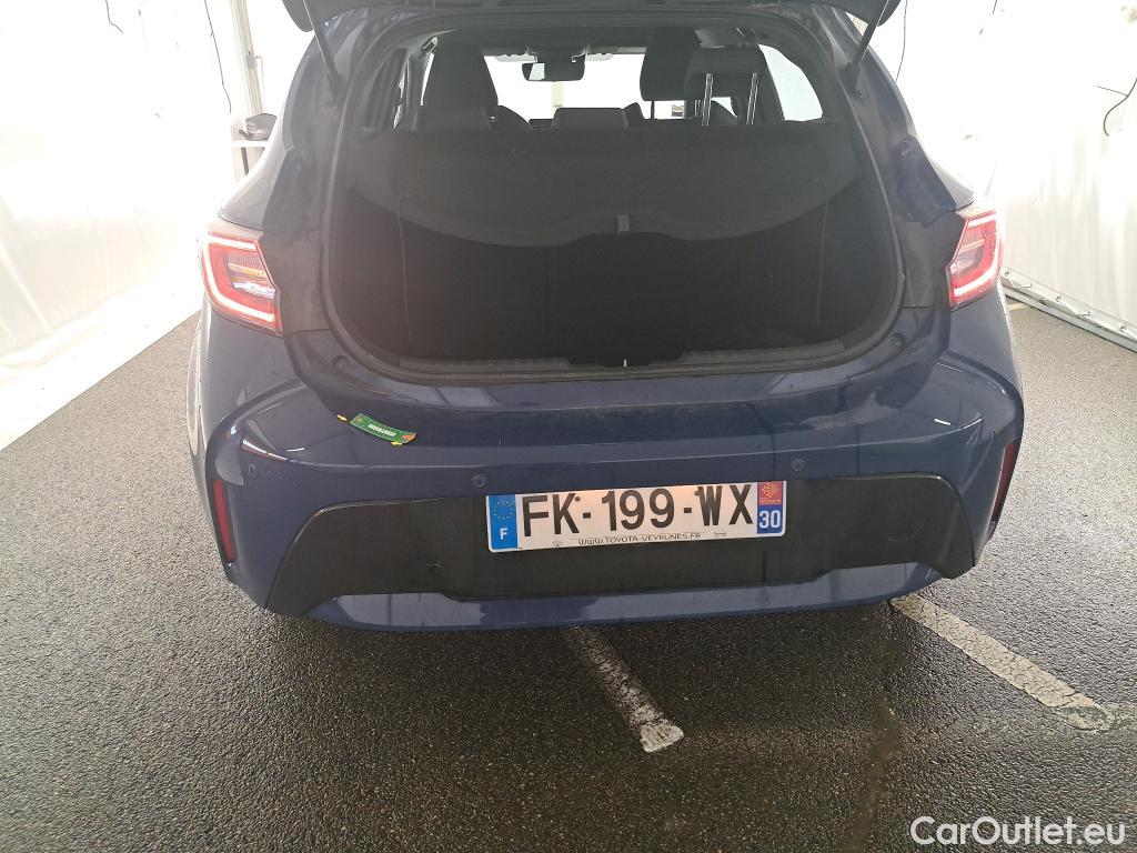  Toyota  Corolla TOYOTA  / 2018 / 5P / Berline Hybride 122h Dynamic Business #4