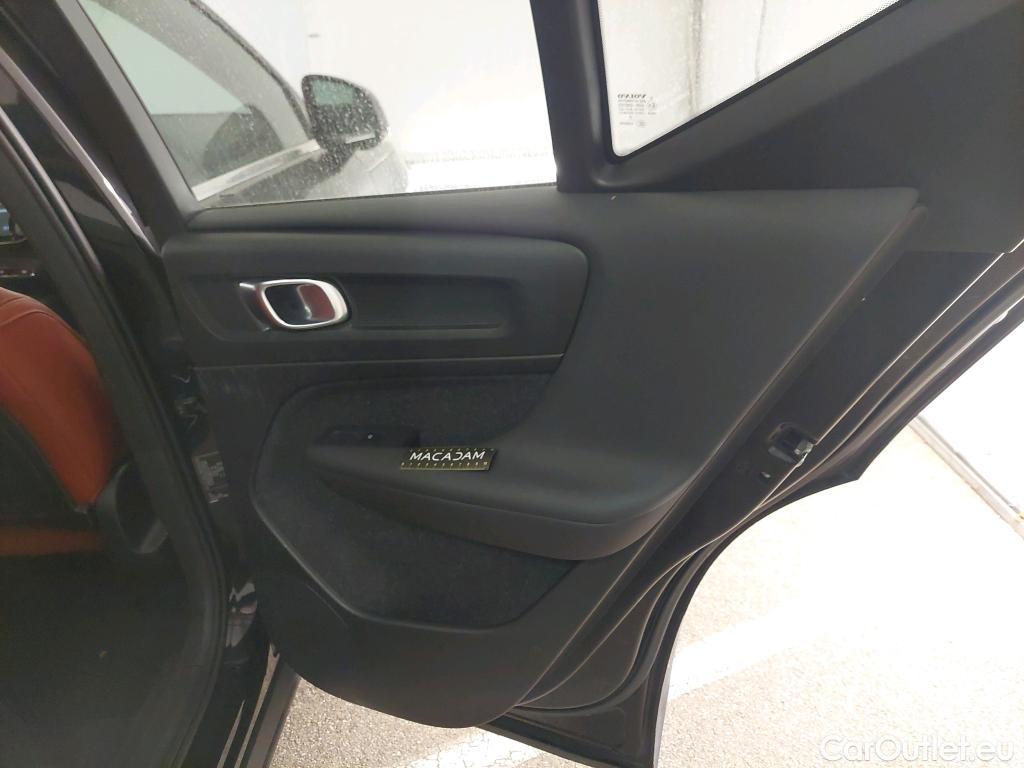  Volvo  XC 40 VOLVO XC40 5p SUV D4 AWD AdBlue 190 GT 8 Inscription Luxe #5