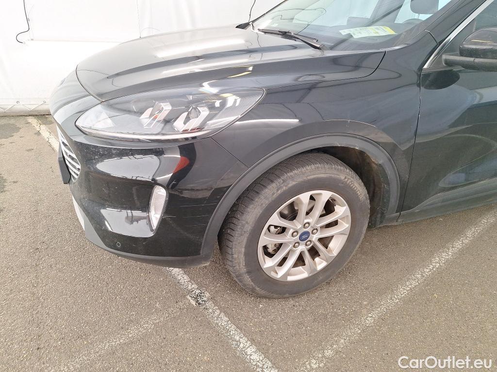  Ford  Kuga FORD  / 2019 / 5P / SUV 190 Hybrid I-AWD(FHEV) Powershi Titanium #57