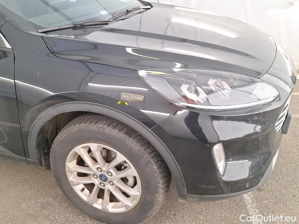  Ford  Kuga FORD  / 2019 / 5P / SUV 190 Hybrid I-AWD(FHEV) Powershi Titanium #73